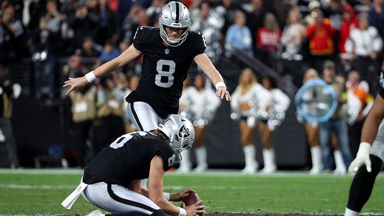 Kansas City Chiefs v Las Vegas Raiders - NFL 2025