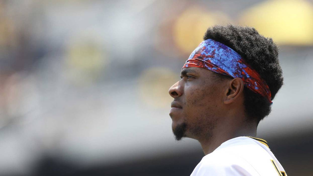 Ke'Bryan Hayes looking