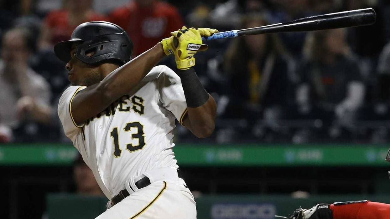 Ke'Bryan Hayes swinging