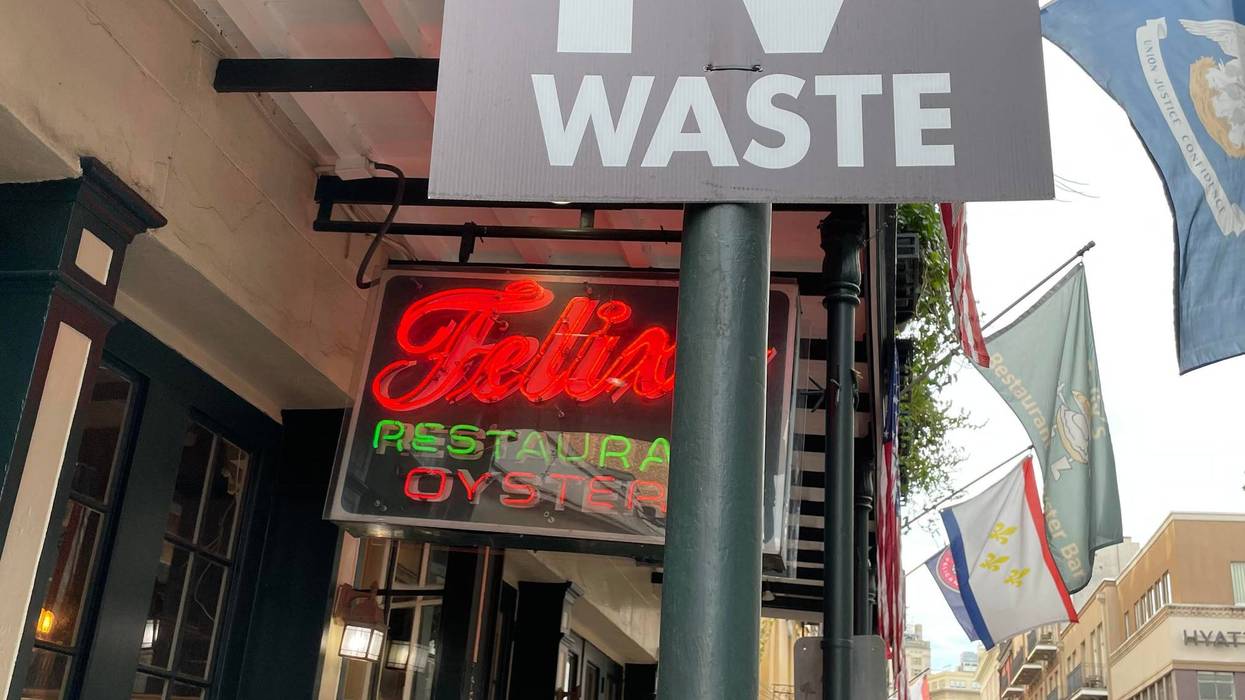 Keep IV Waste sign outside Felix's Restaurant and Oyster Bar in the French Quarter