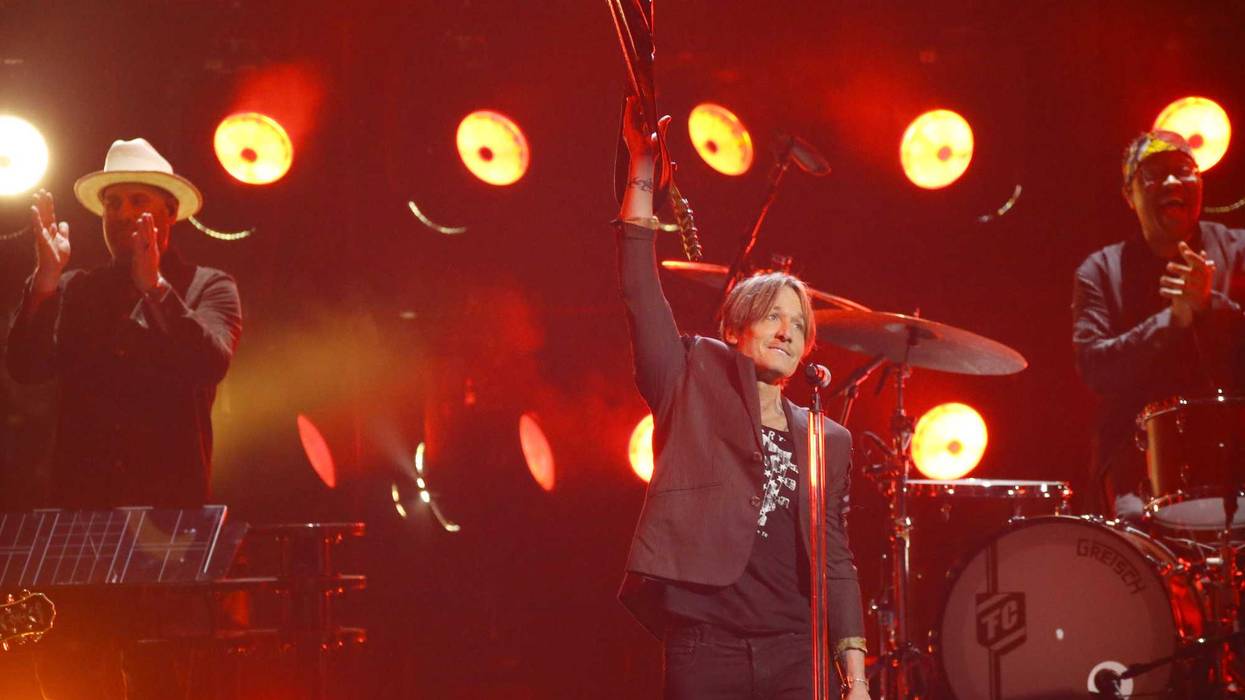 Country superstar Keith Urban coming to St. Paul in 2022