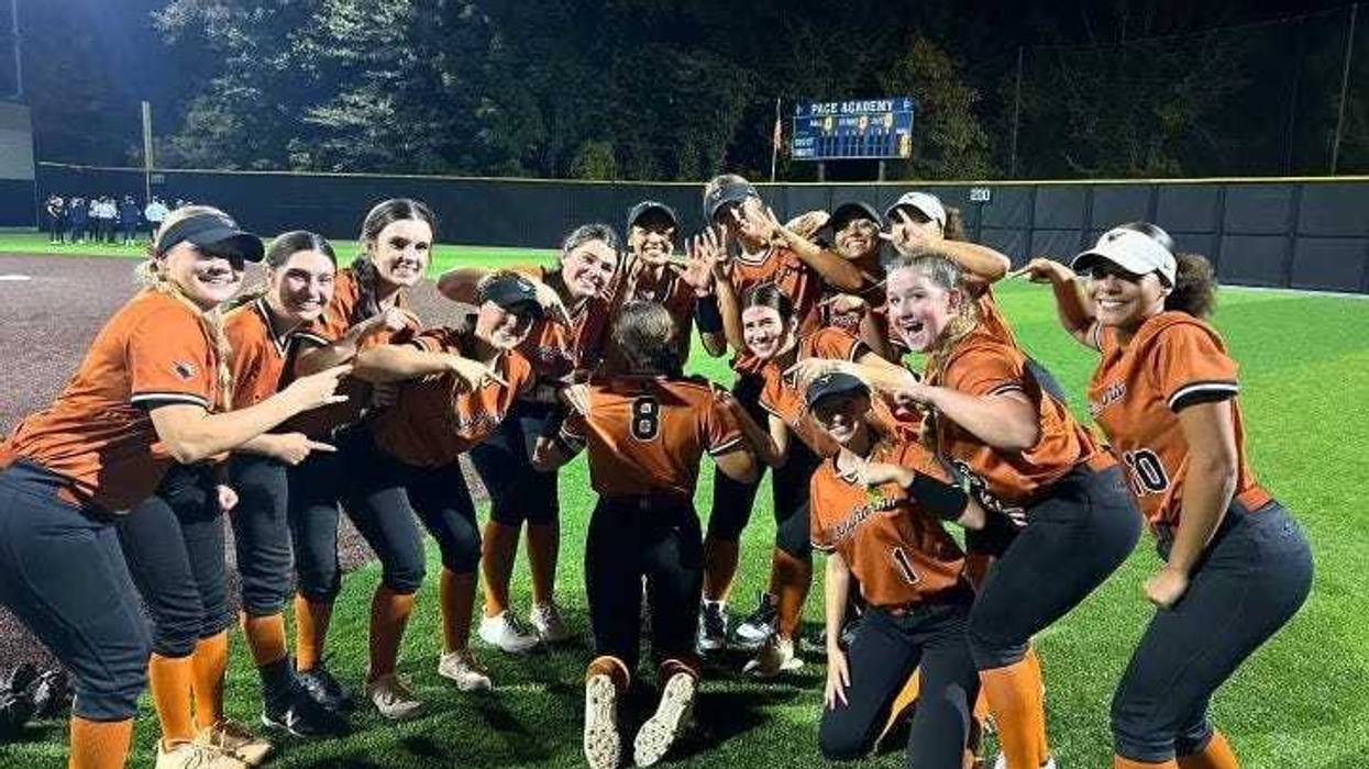Kell Longhorns advance in the GHSA 4A state championship tournament