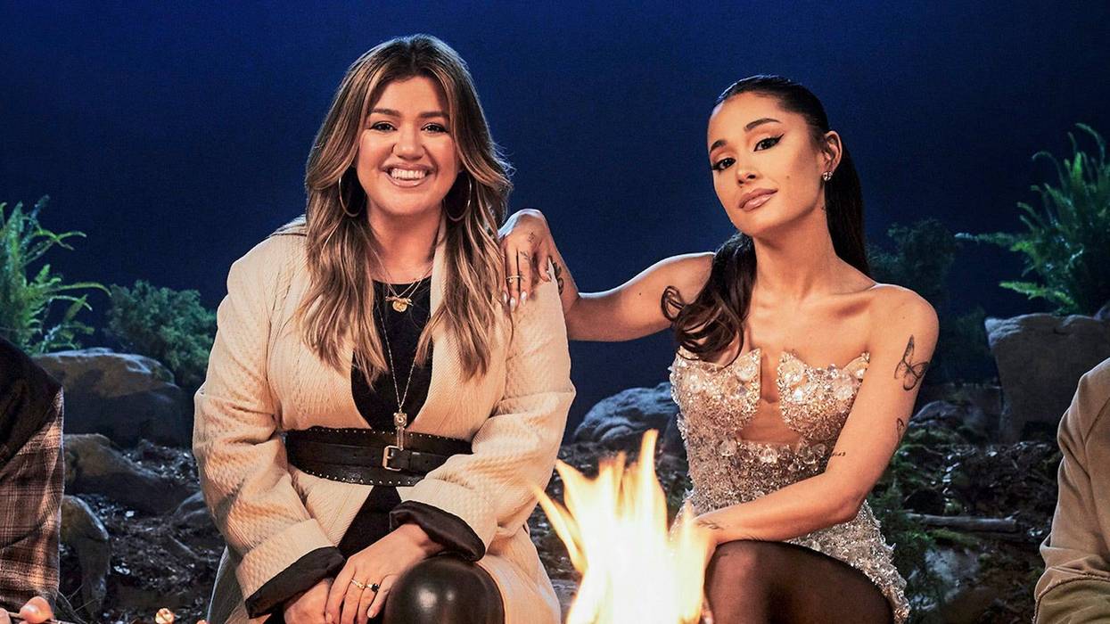 Kelly Clarkson and Ariana Grande