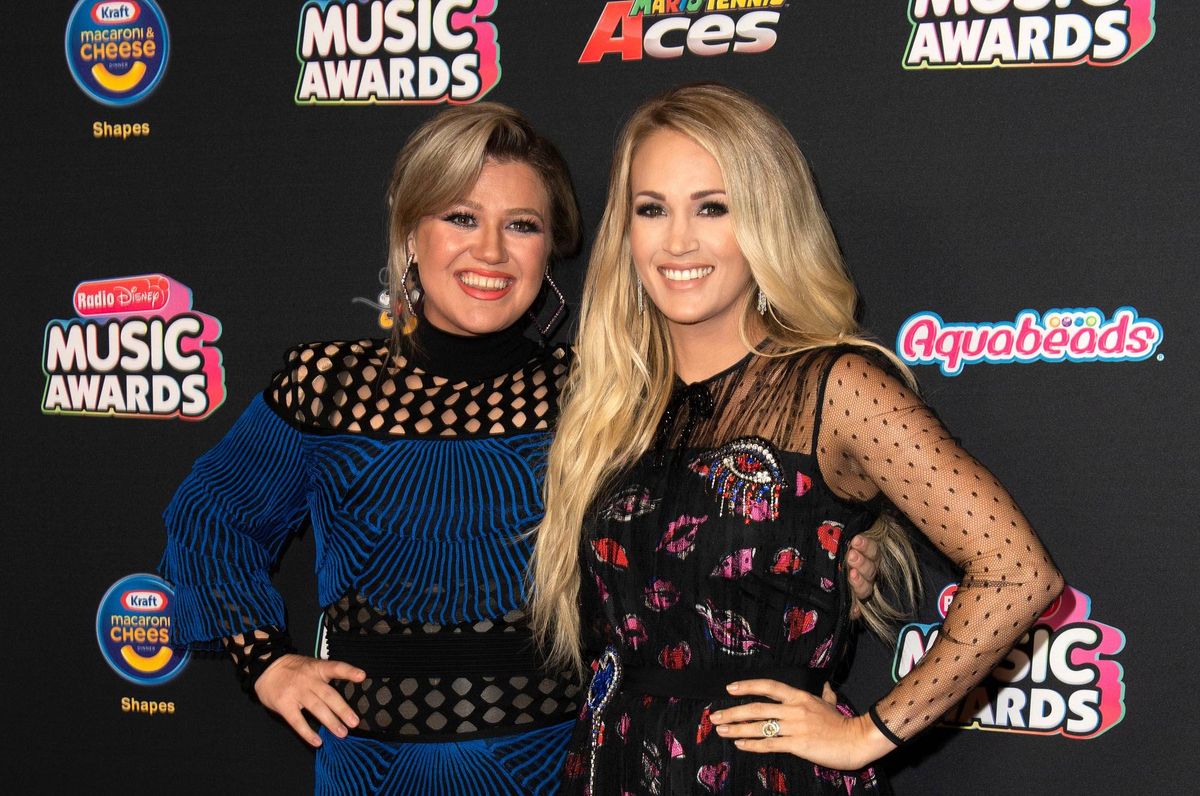 Kelly Clarkson Carrie Underwood
