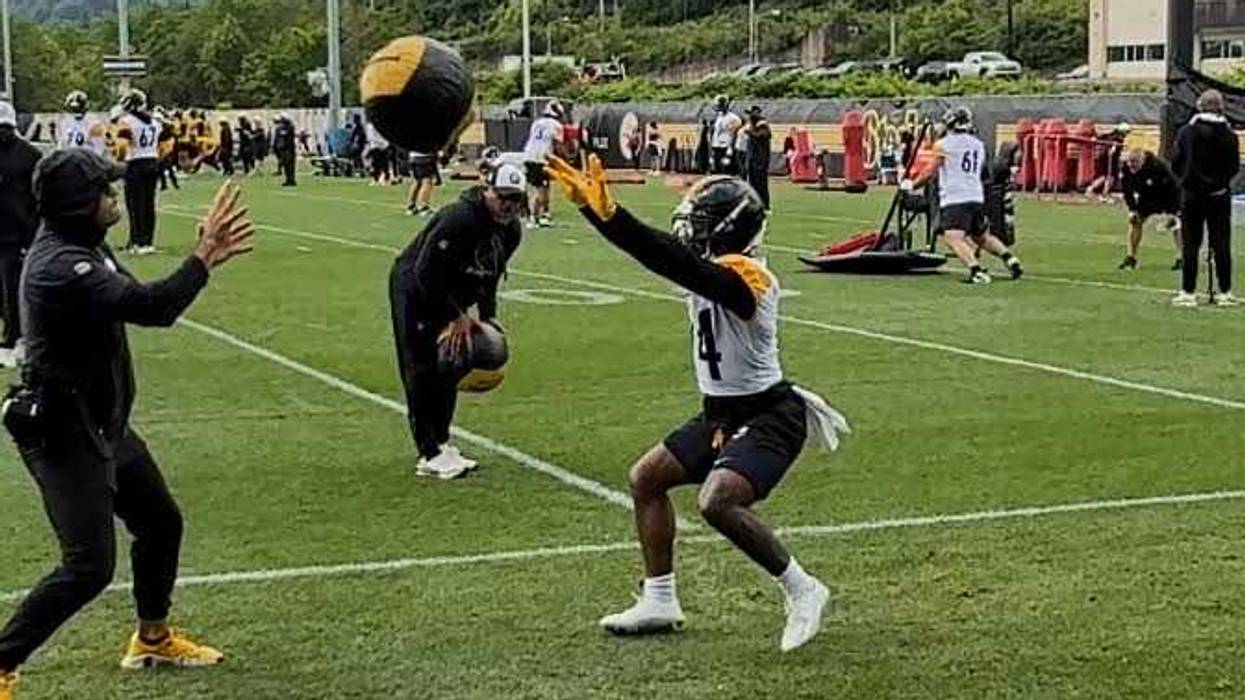 Kenneth Gainwell working during OTA