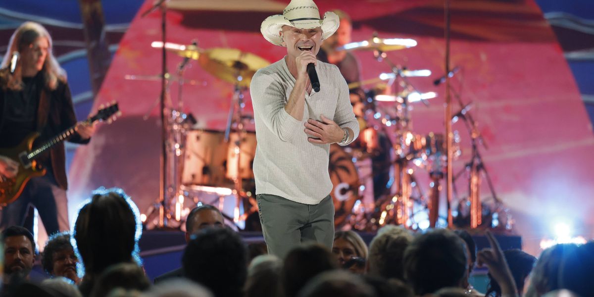 Kenney Chesney in Elite Club: 100th Charting Song Makes Milestone