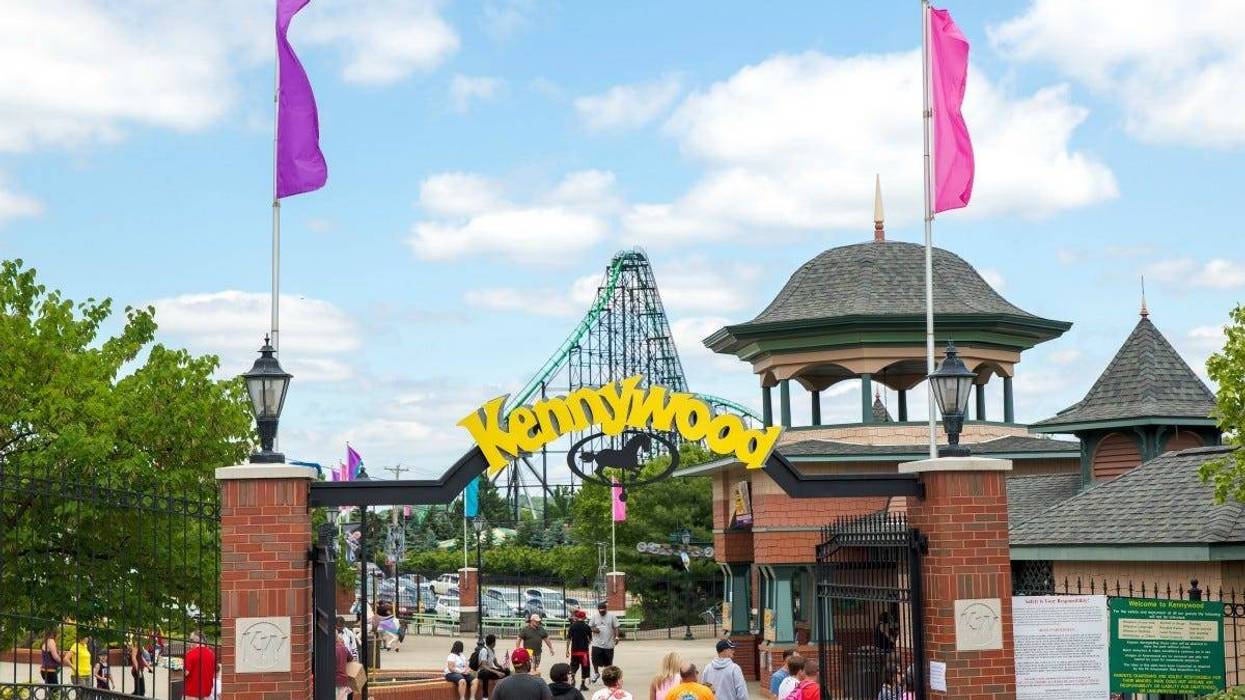 Kennywood Park Entrance