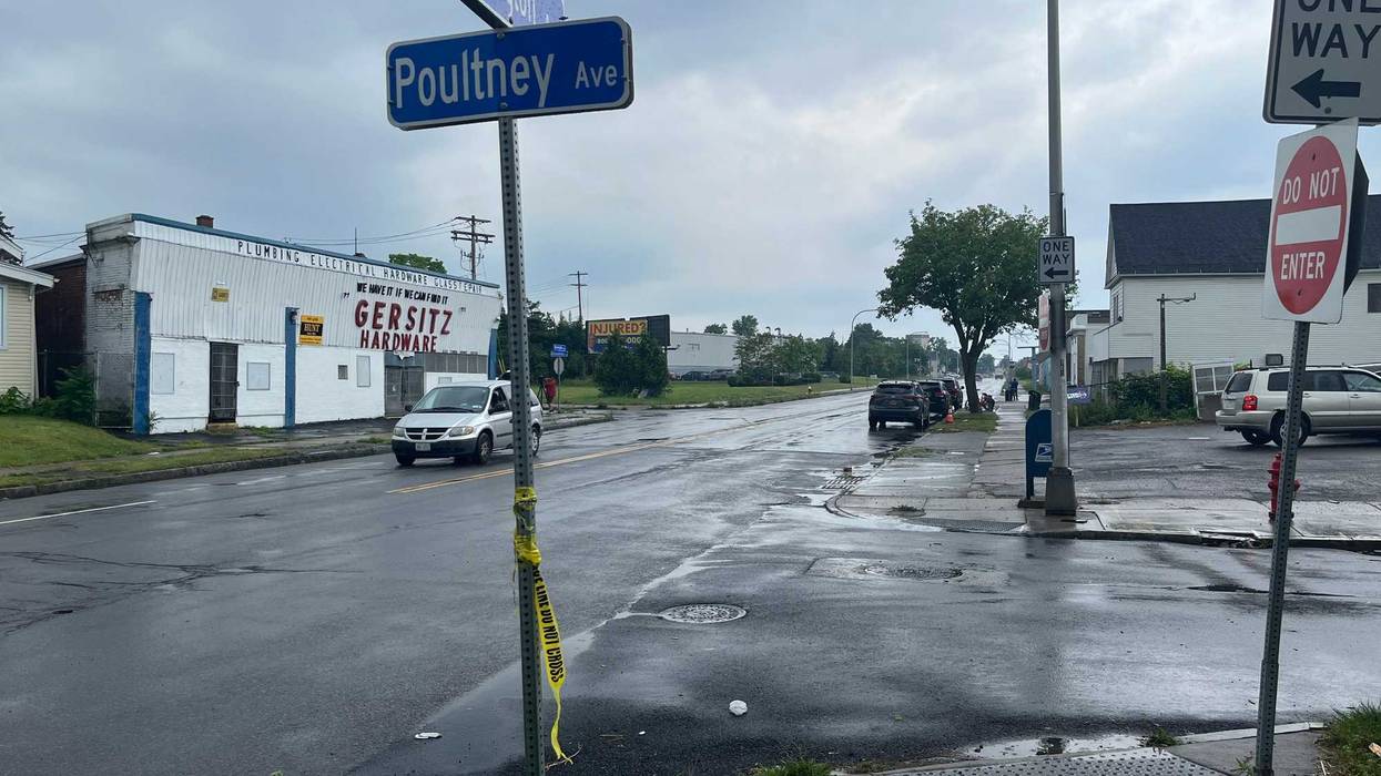 Kensington Avenue and Poultney Avenue