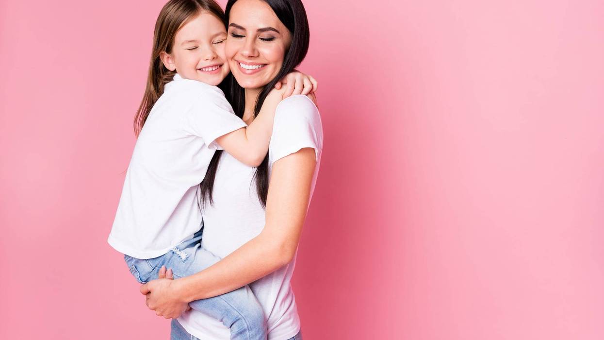 kid and mom