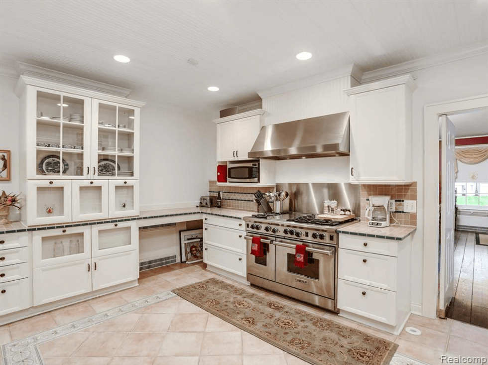 Kid Rock former mansion for sale in Detroit