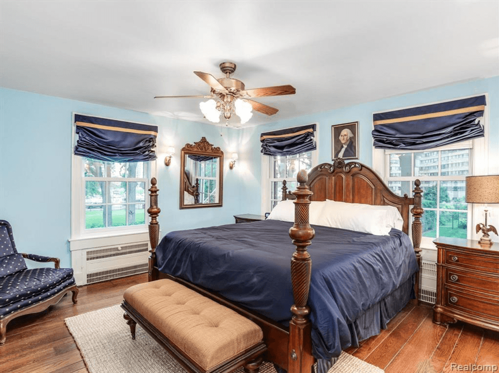 Kid Rock mansion for sale in Detroit