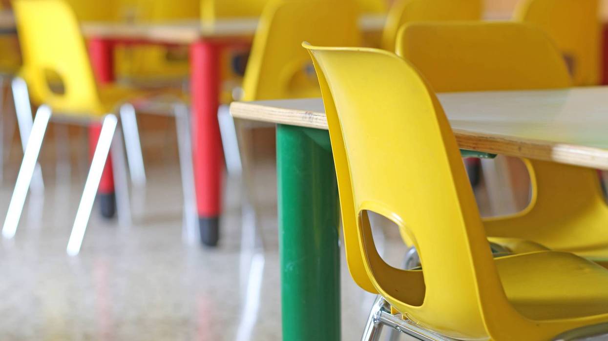 kindergarten classroom tables and chairs