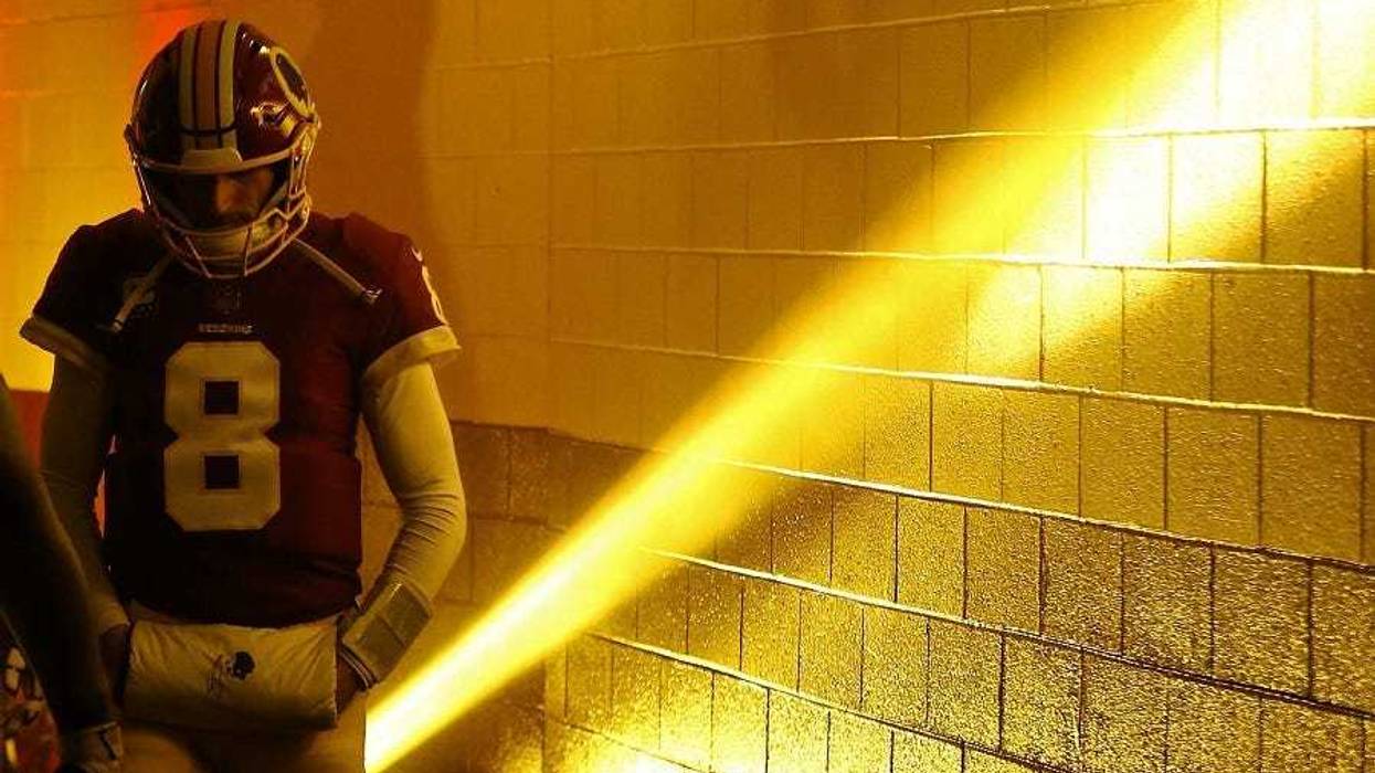 kirk_cousins_tunnel