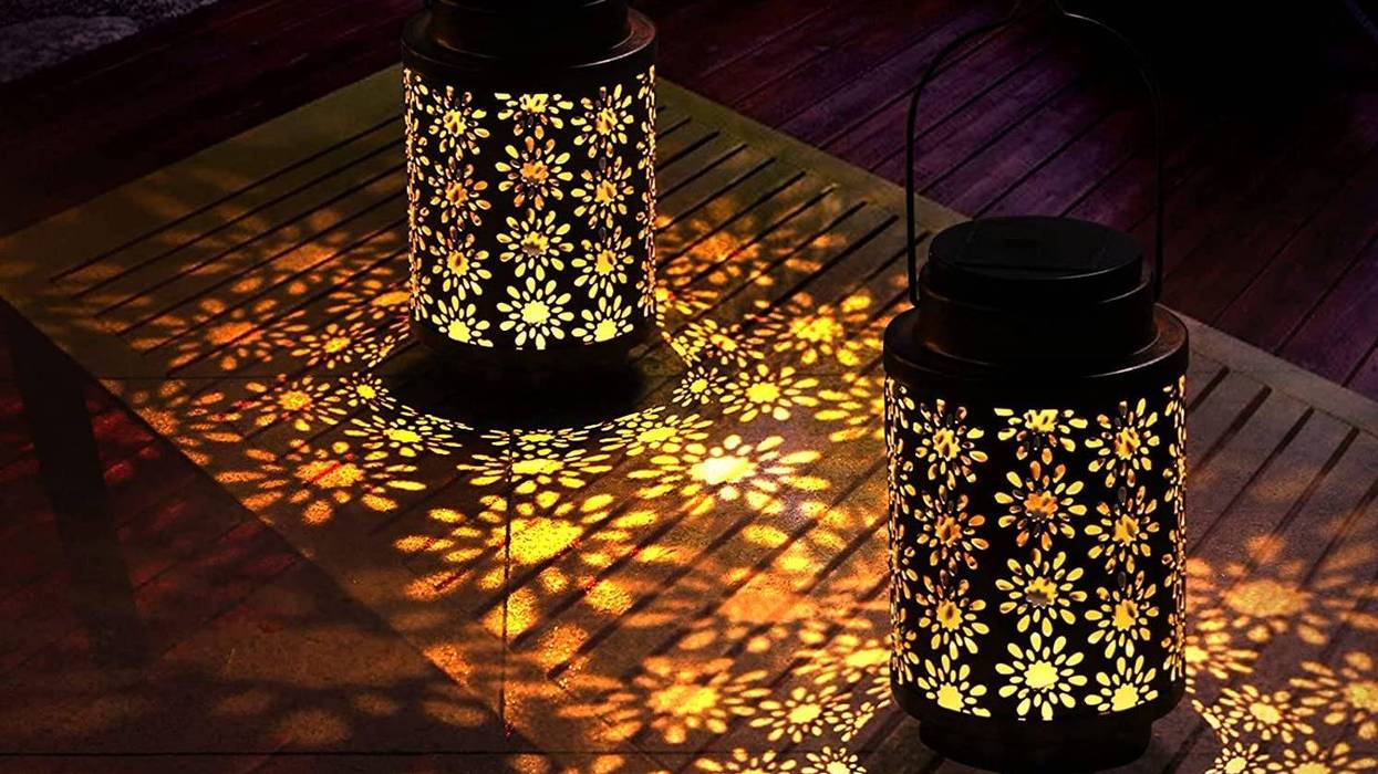 Kiss of Death Retro Hanging Solar Lanterns