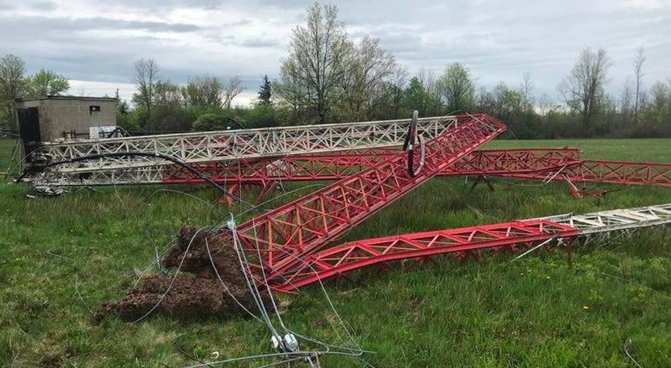 KISS Radio Towers Come Down