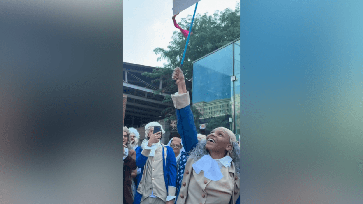 Dozens show out for electric Ben Franklin look-alike contest on Independence Mall