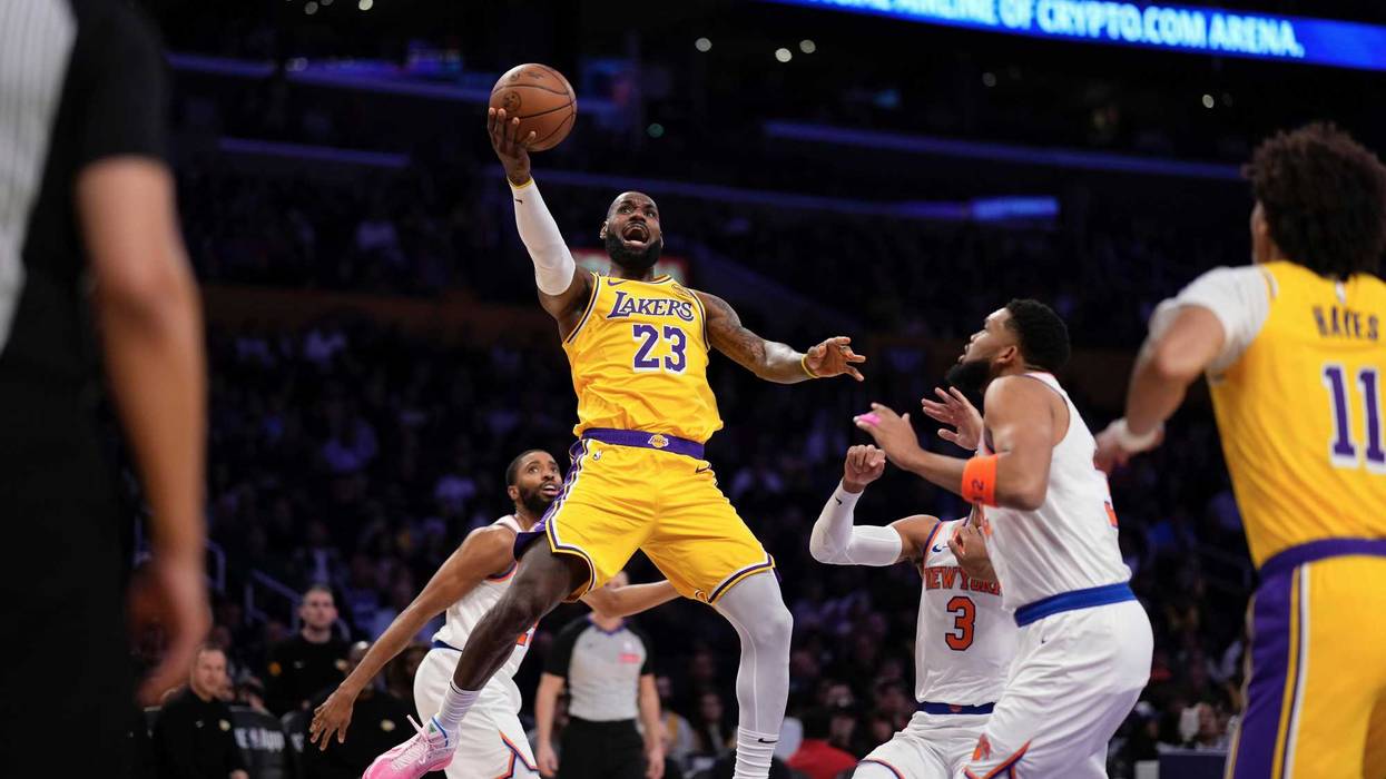 Knicks Lakers Basketball
