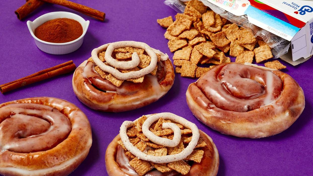 Krispy Kreme Cinnamon Toast Crunch
