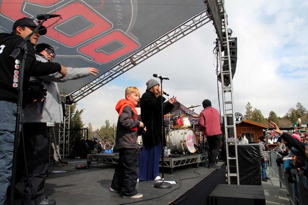 KROQ Storms Bear Mountain