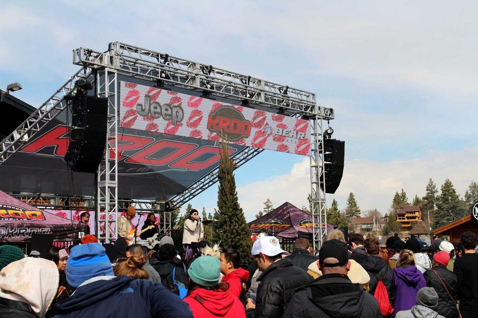KROQ Storms Bear Mountain