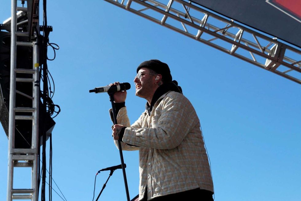 KROQ Storms Bear Mountain