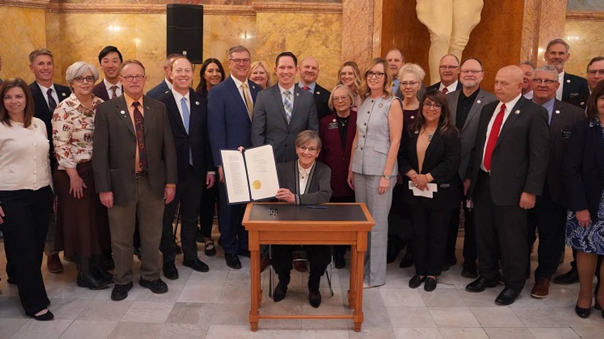 KS Governor signs bill banning phones during school day