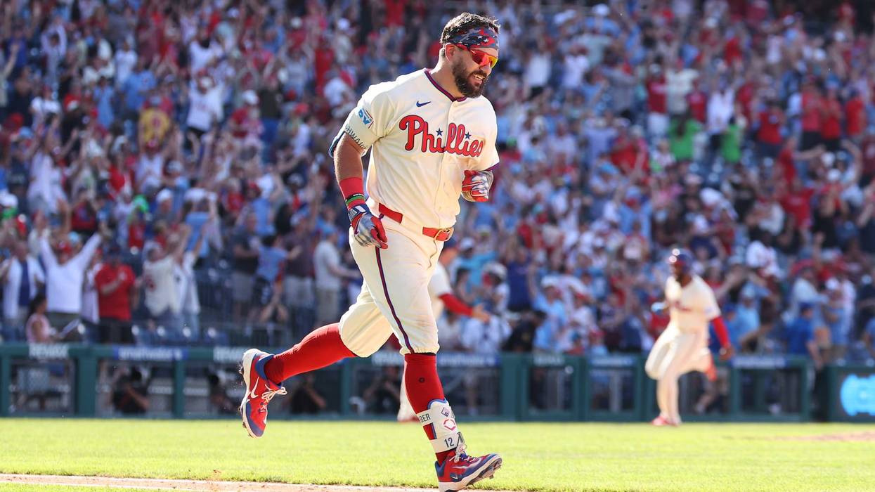 Kyle Schwarber Walk Off HR