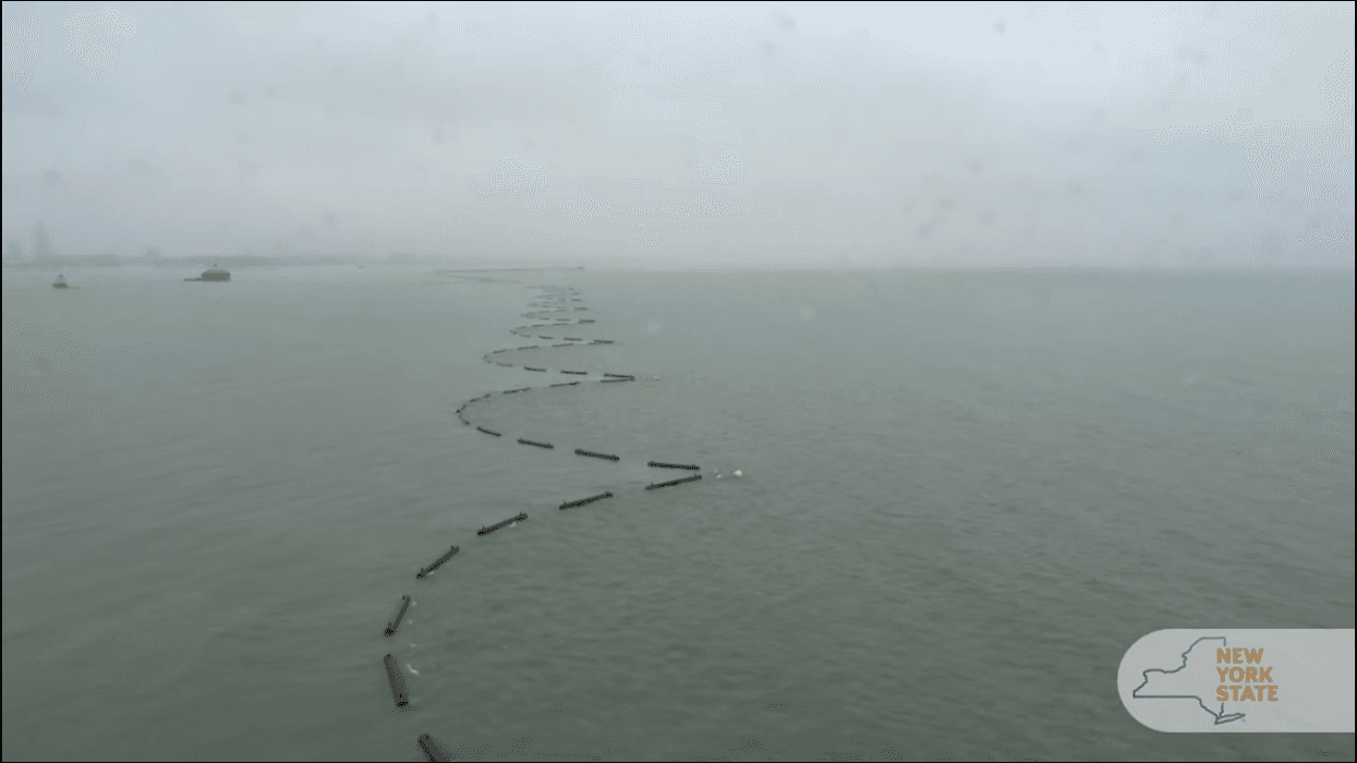 Lake Erie - Niagara River Ice Boom