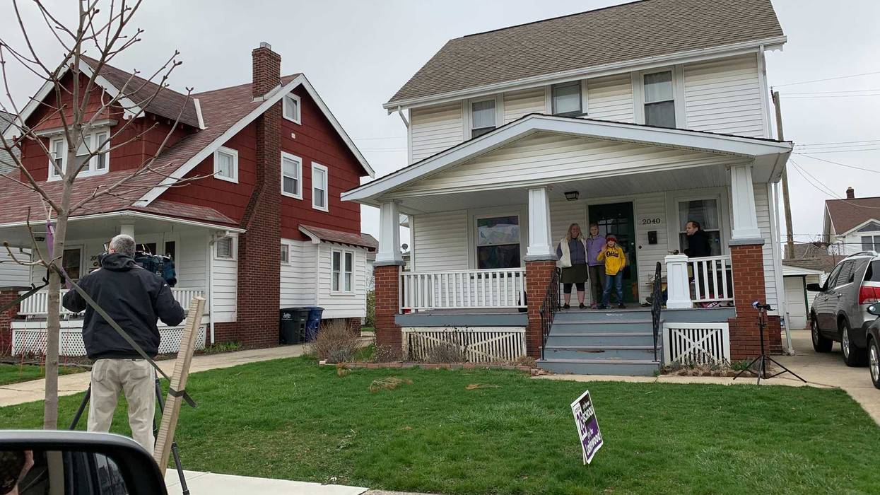 Lakewood Porch Singalong March 31st, 2020