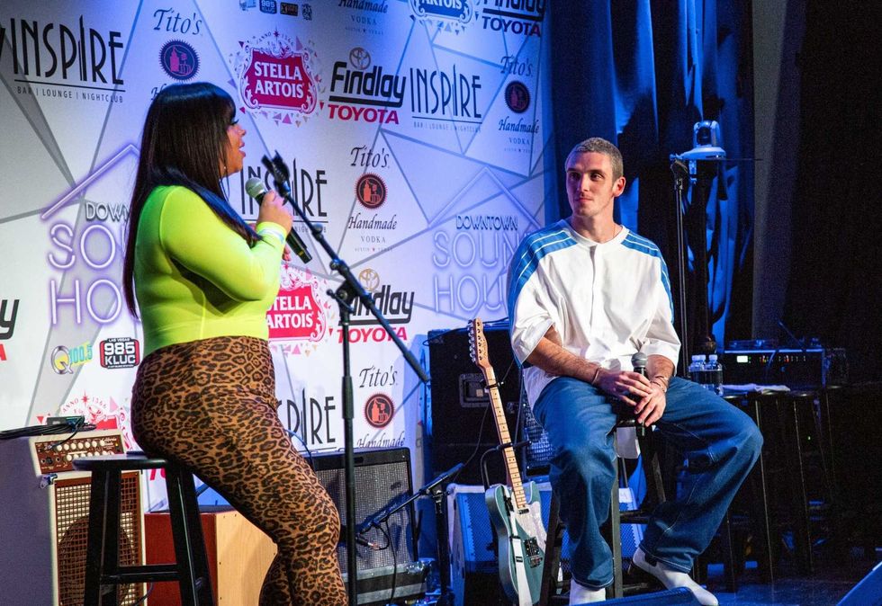 Lauv SH On Stage Photos Courtesy Of Key Lime Photography11