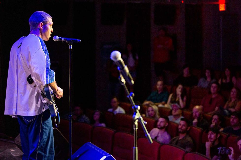 Lauv SH On Stage Photos Courtesy Of Key Lime Photography7