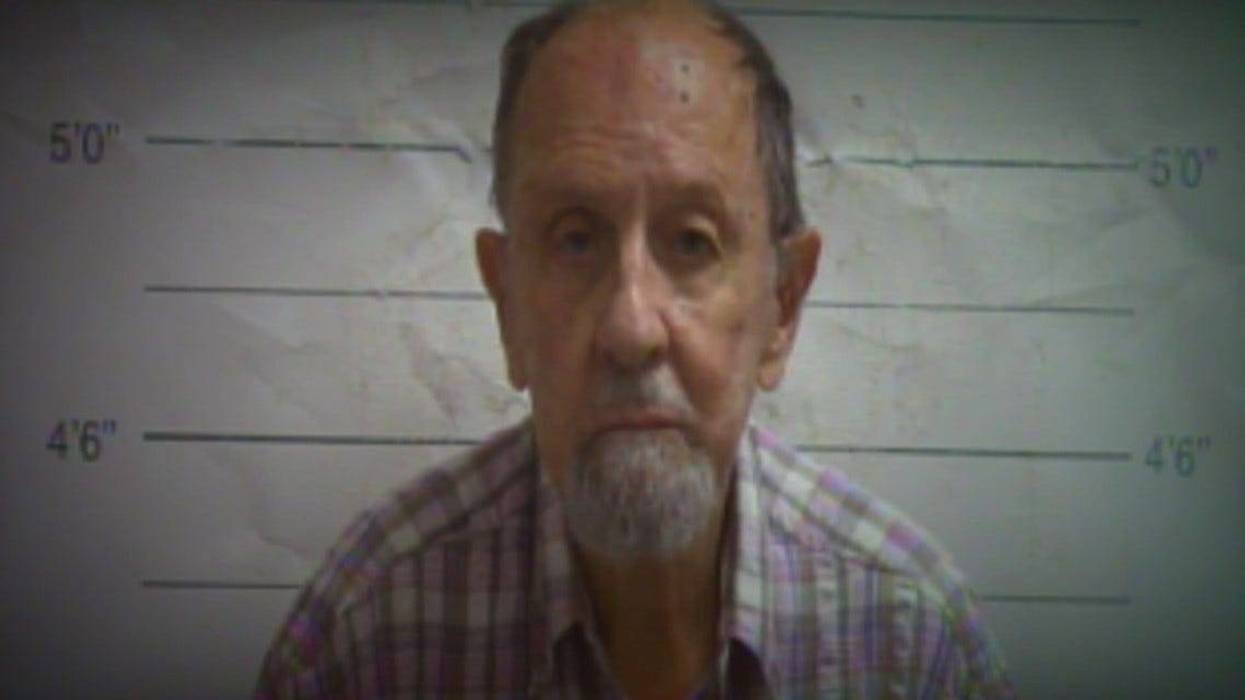 Lawrence Hecker, Catholic priest and admitted rapist, dies
