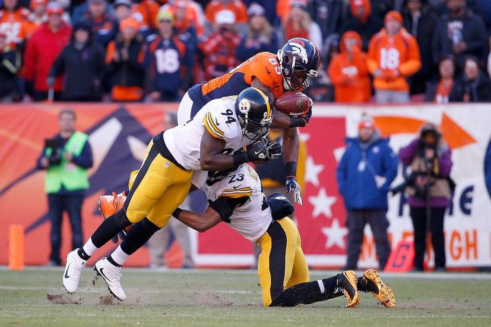 Lawrence Timmons tackles
