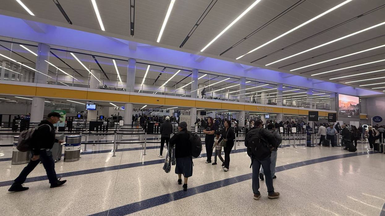 LAX travelers on TSA agents getting checks: “They should have been paid long ago”