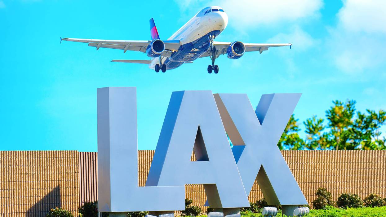 LAX