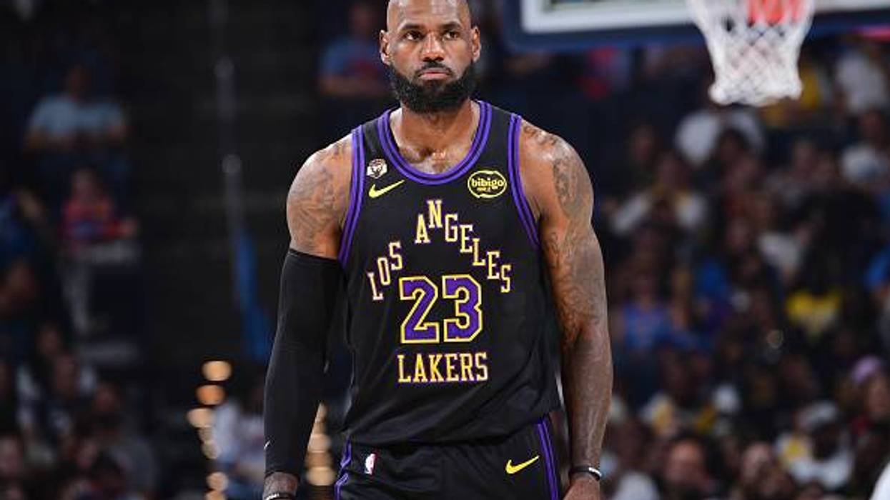 How Long Can Cavs Fans Wait on a LeBron Decision?