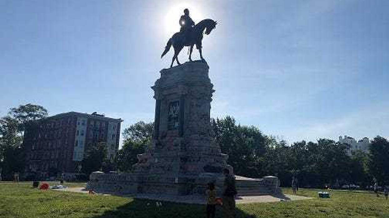 Lee Monument in June 2020.