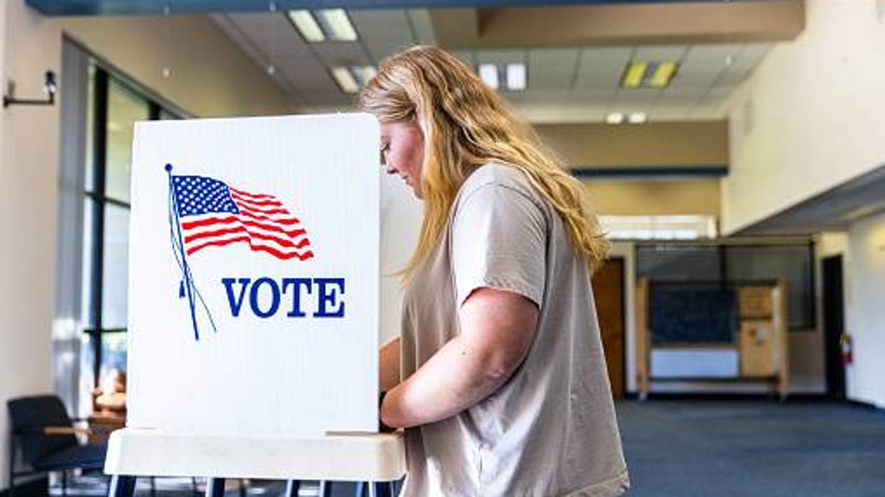 No candidates for school board; Lew-Port turns to write-ins