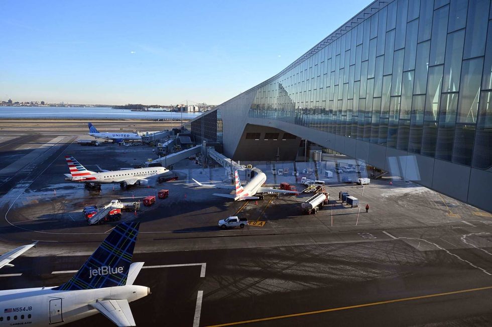 LGA