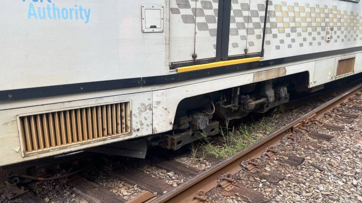 light rail derailed