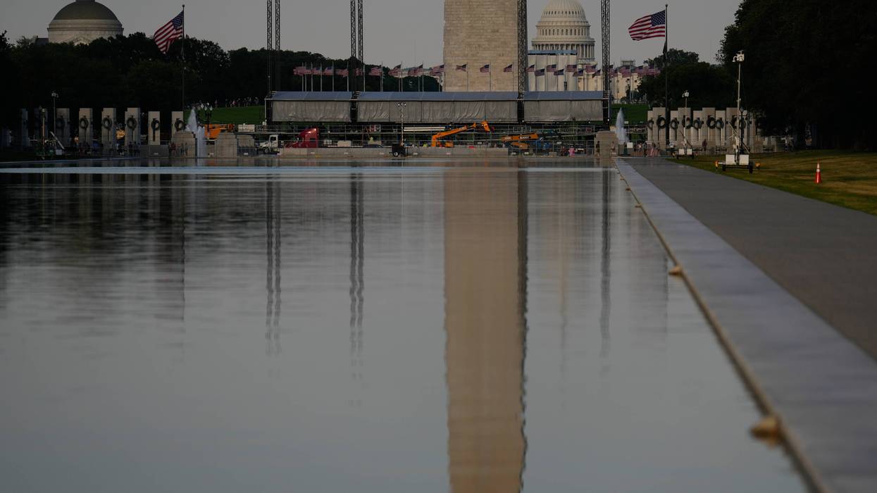 Lincoln Memorial Reflecting Pool 43