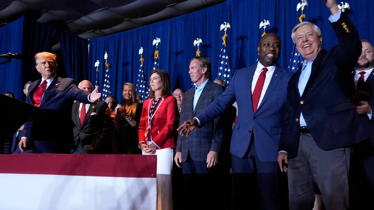 Lindsey Graham Dies 16