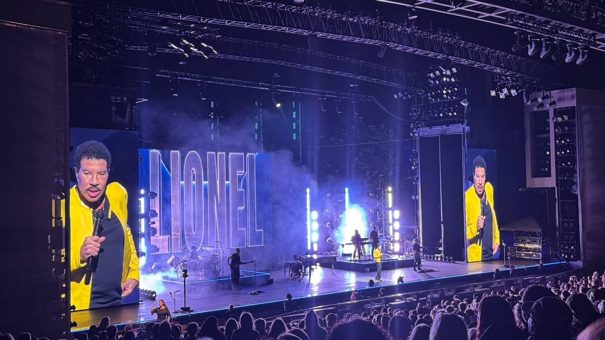 Lionel Richie performing at the Muny before his reported hospitalization