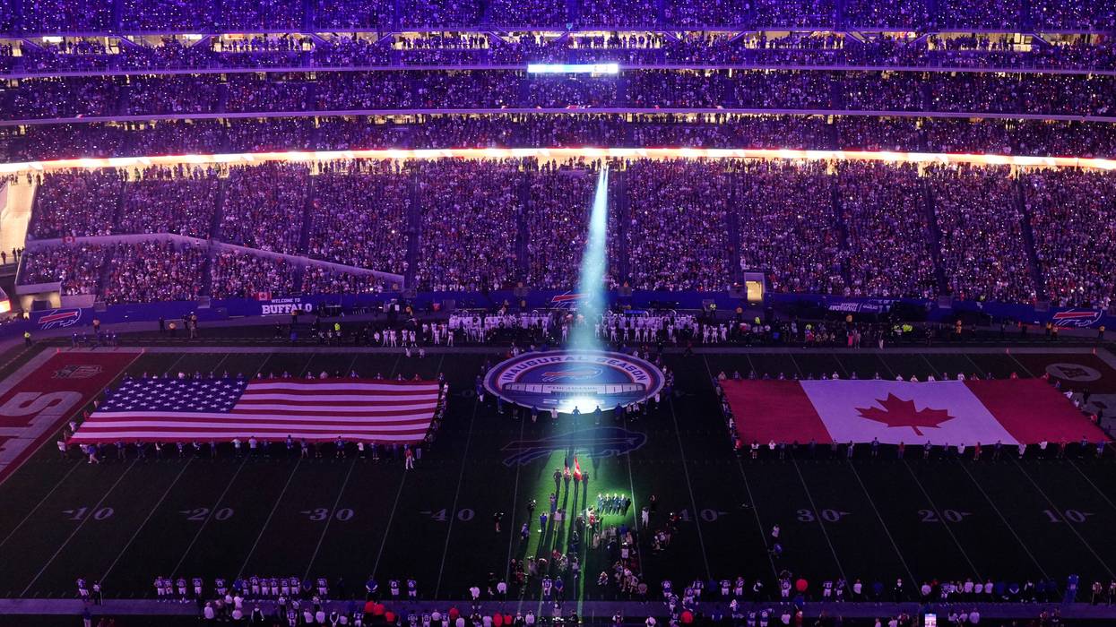 Lions Bills Football