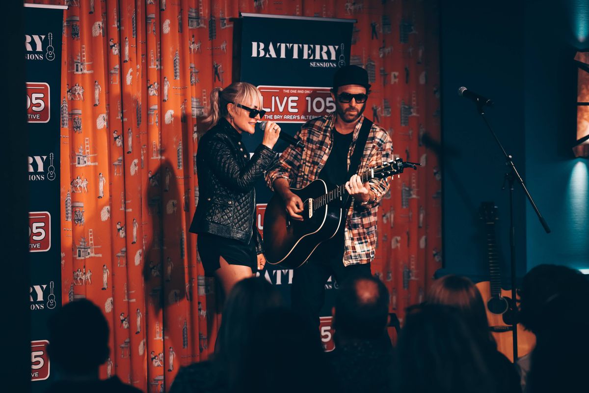 LIVE 105 Studio Session with Metric