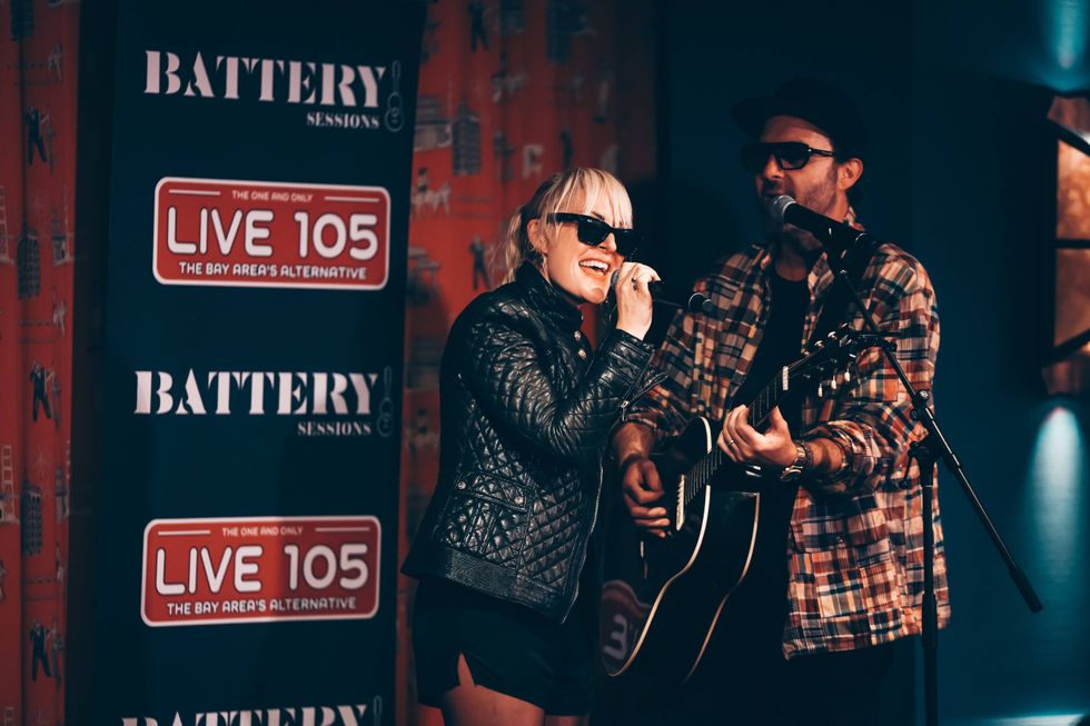 LIVE 105 Studio Session with Metric