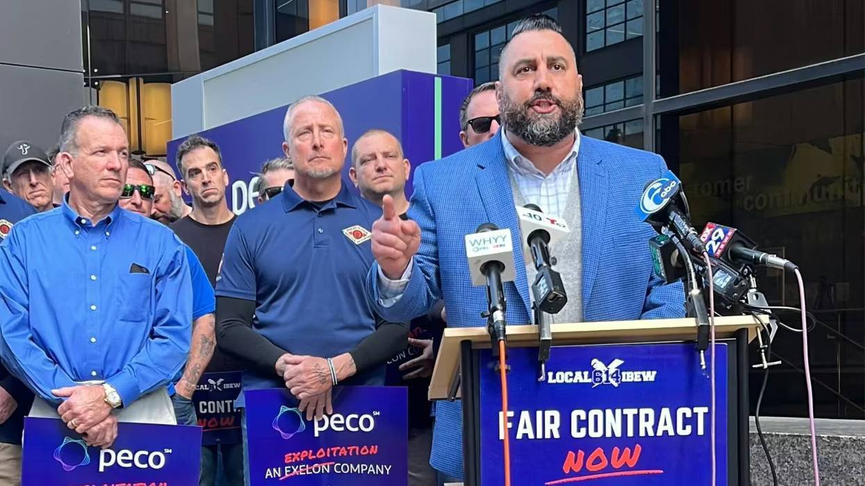 Local 614 IBEW leader speaks at press conference