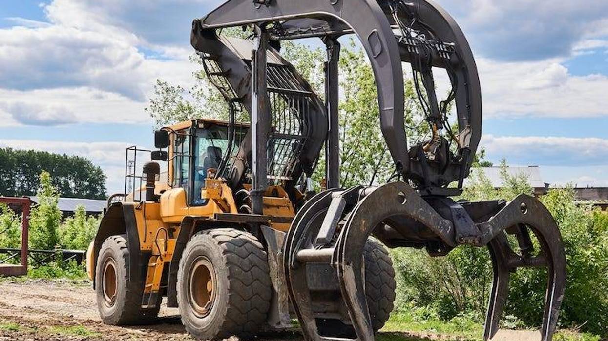 Log Skidder, Dual Function Grapple Skidder, Outdoors, Wood, Logs