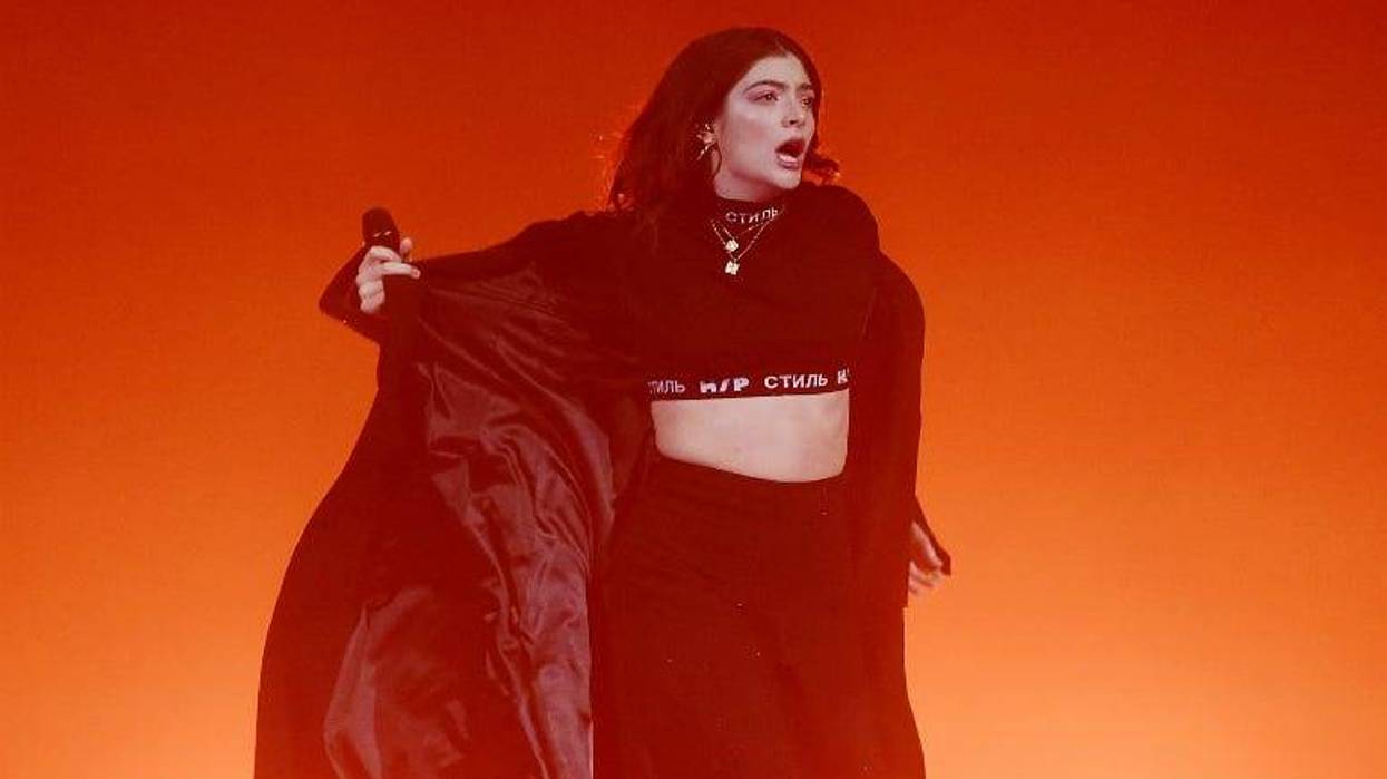 Lorde performs at Melodrama World Tour