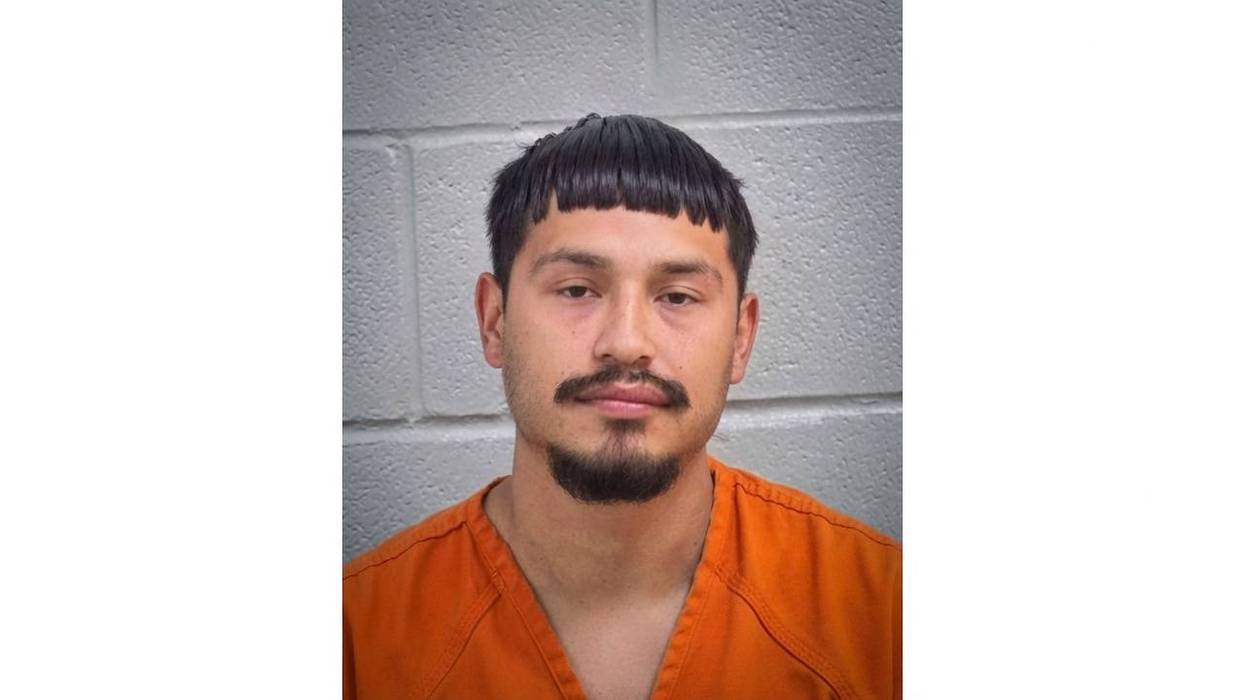 Lorenzo Rodriguez, 25